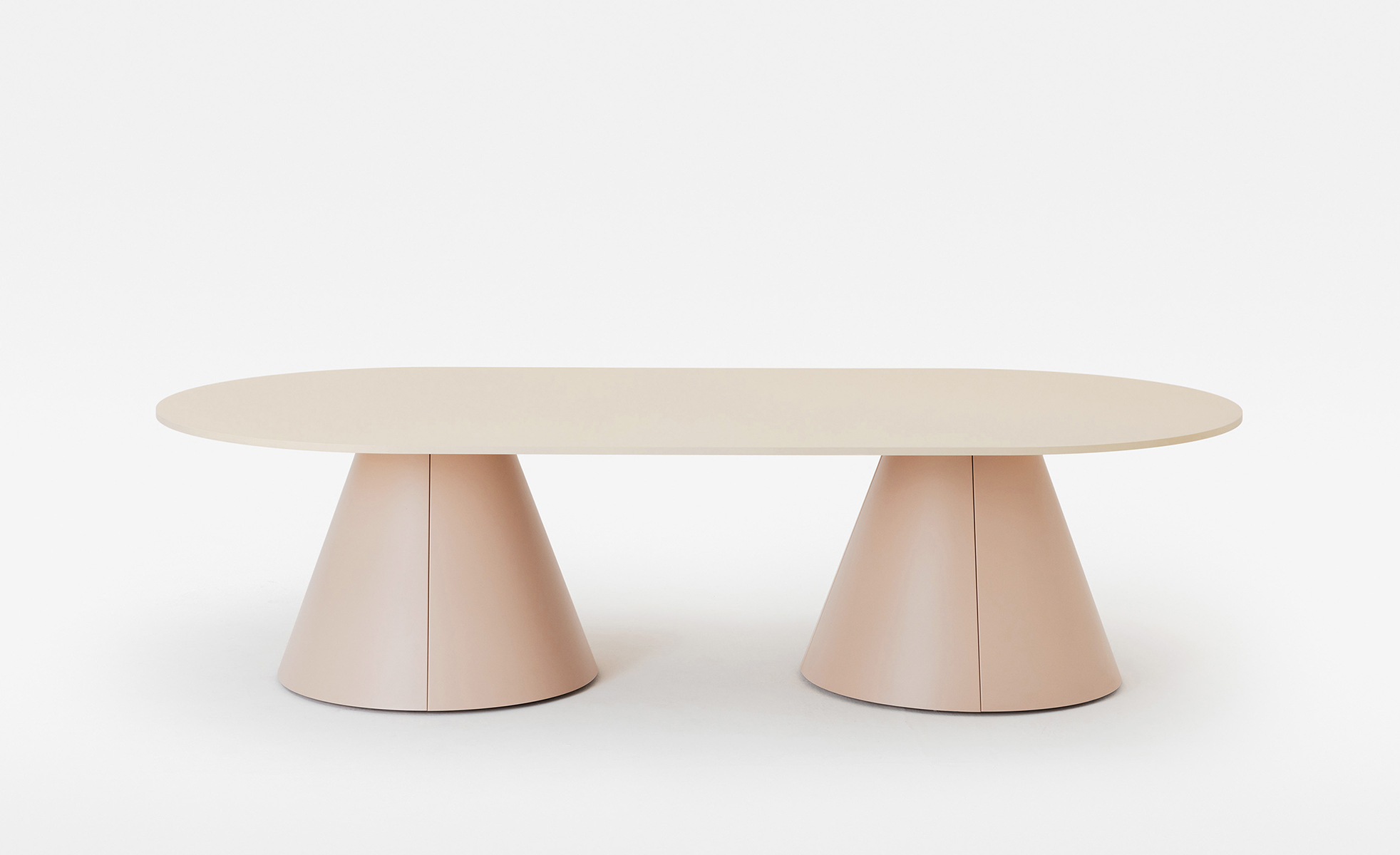 250 cone large tavolo