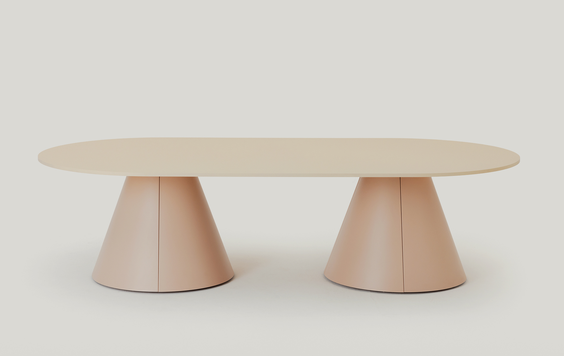 250 cone large tavolo