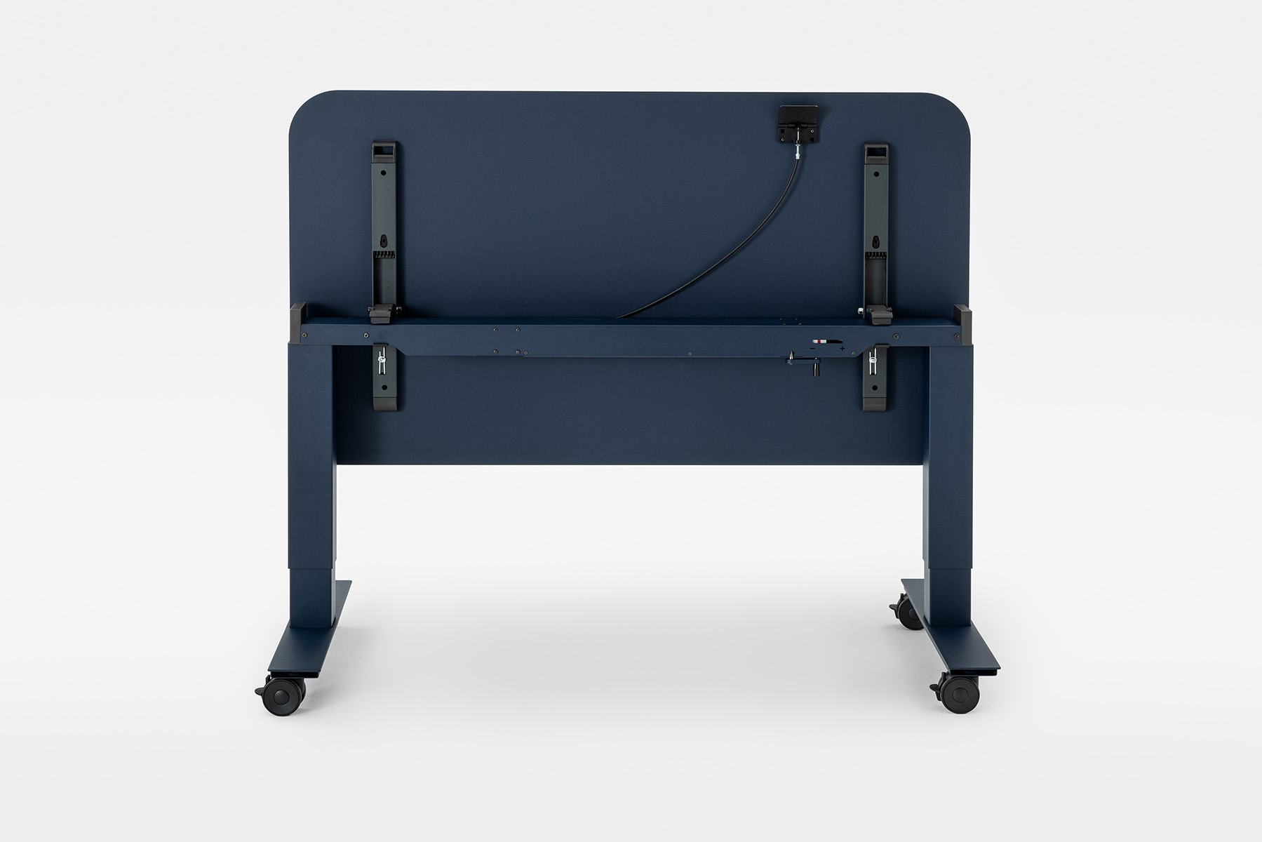 Follow tilting monocromatico tavolo