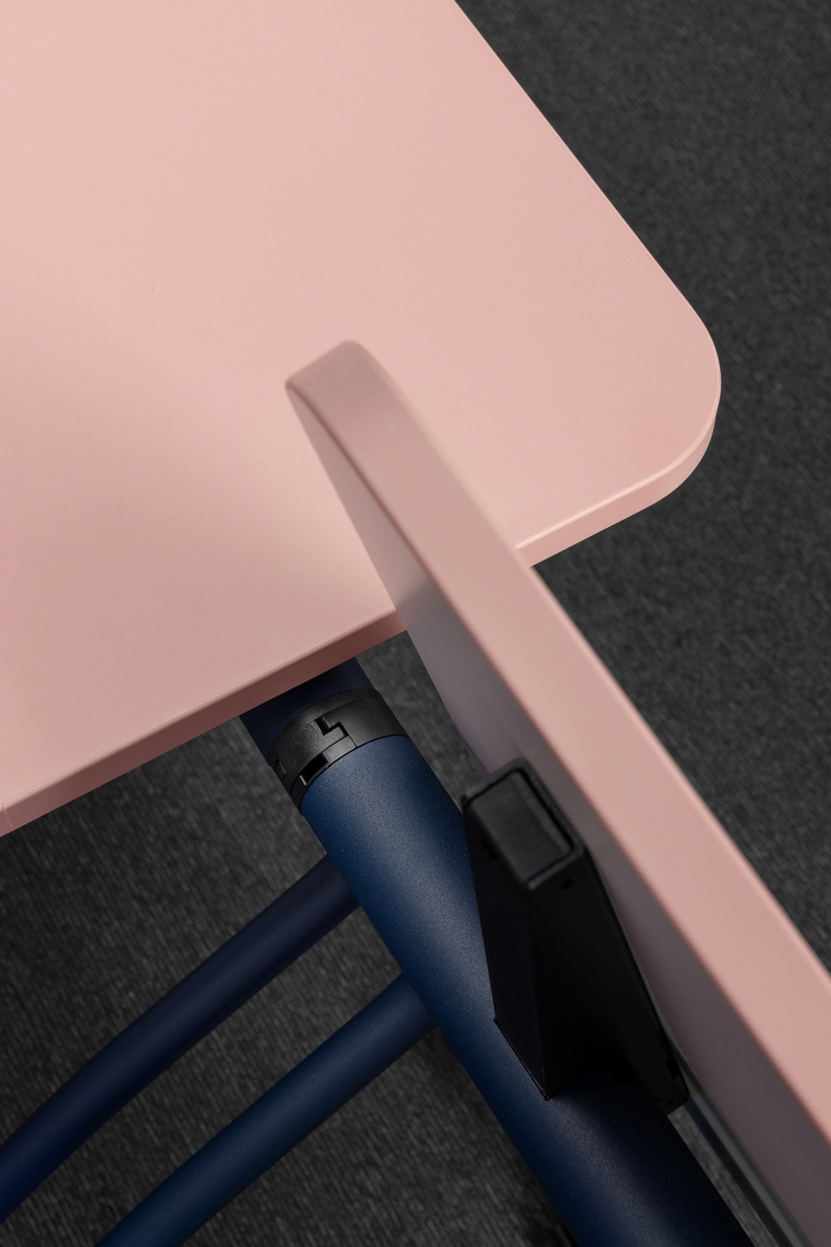 Gate training tilting tavolo