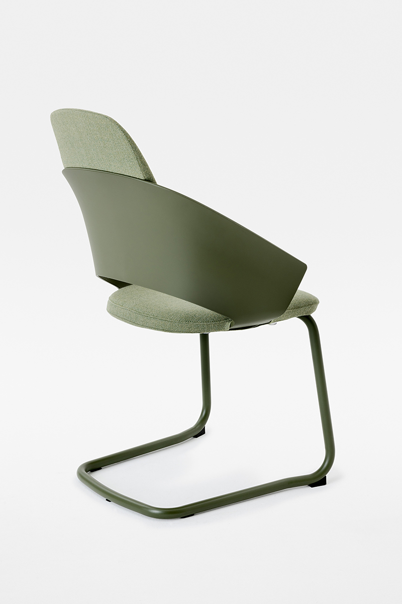 Icon cantilever high back sedia