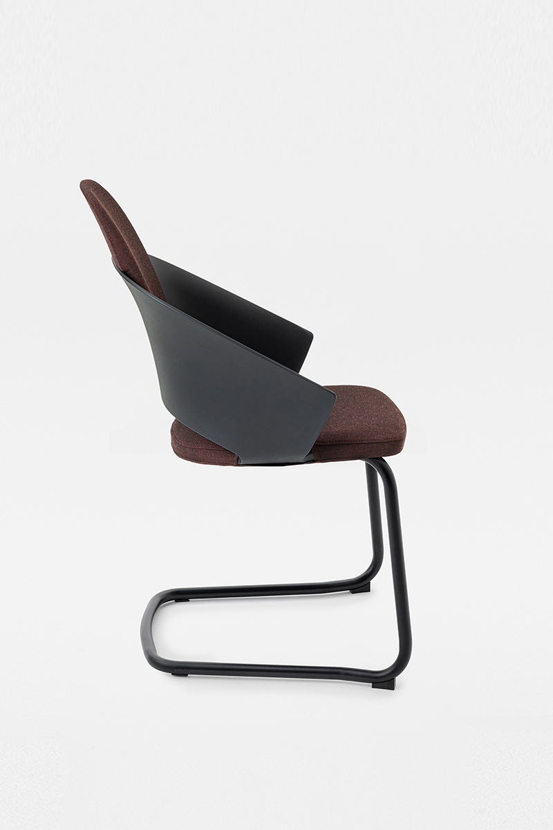 Icon cantilever high back sedia