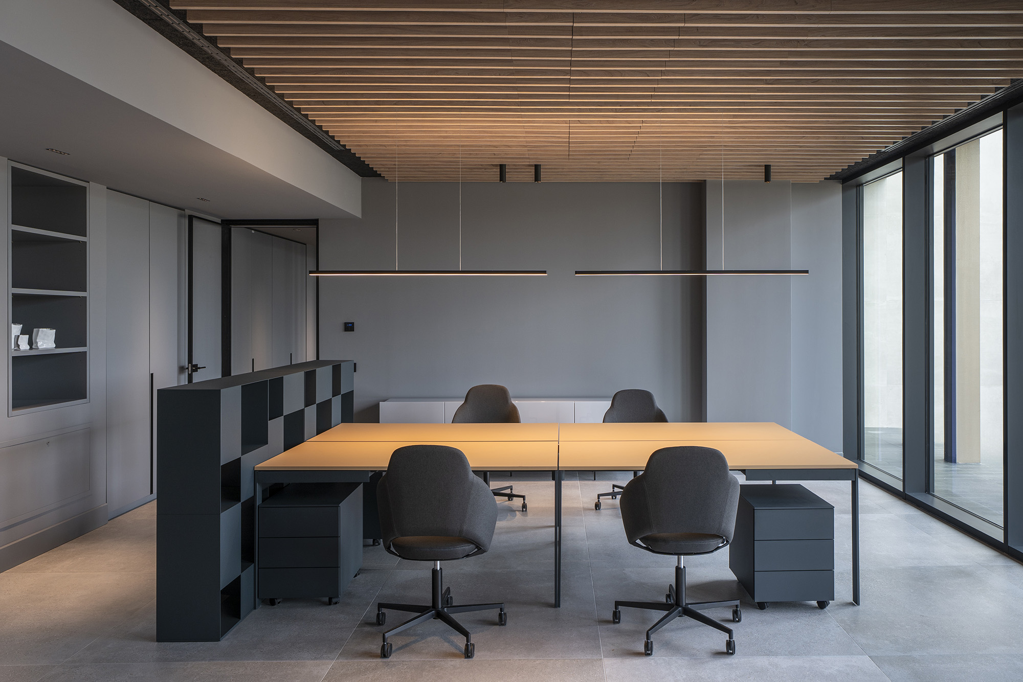 Mara Adercarta office