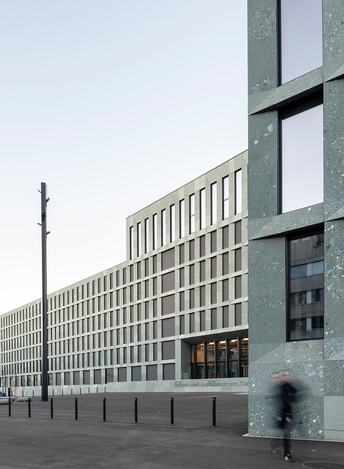 Mara Polizei und Justizzentrum Zurich