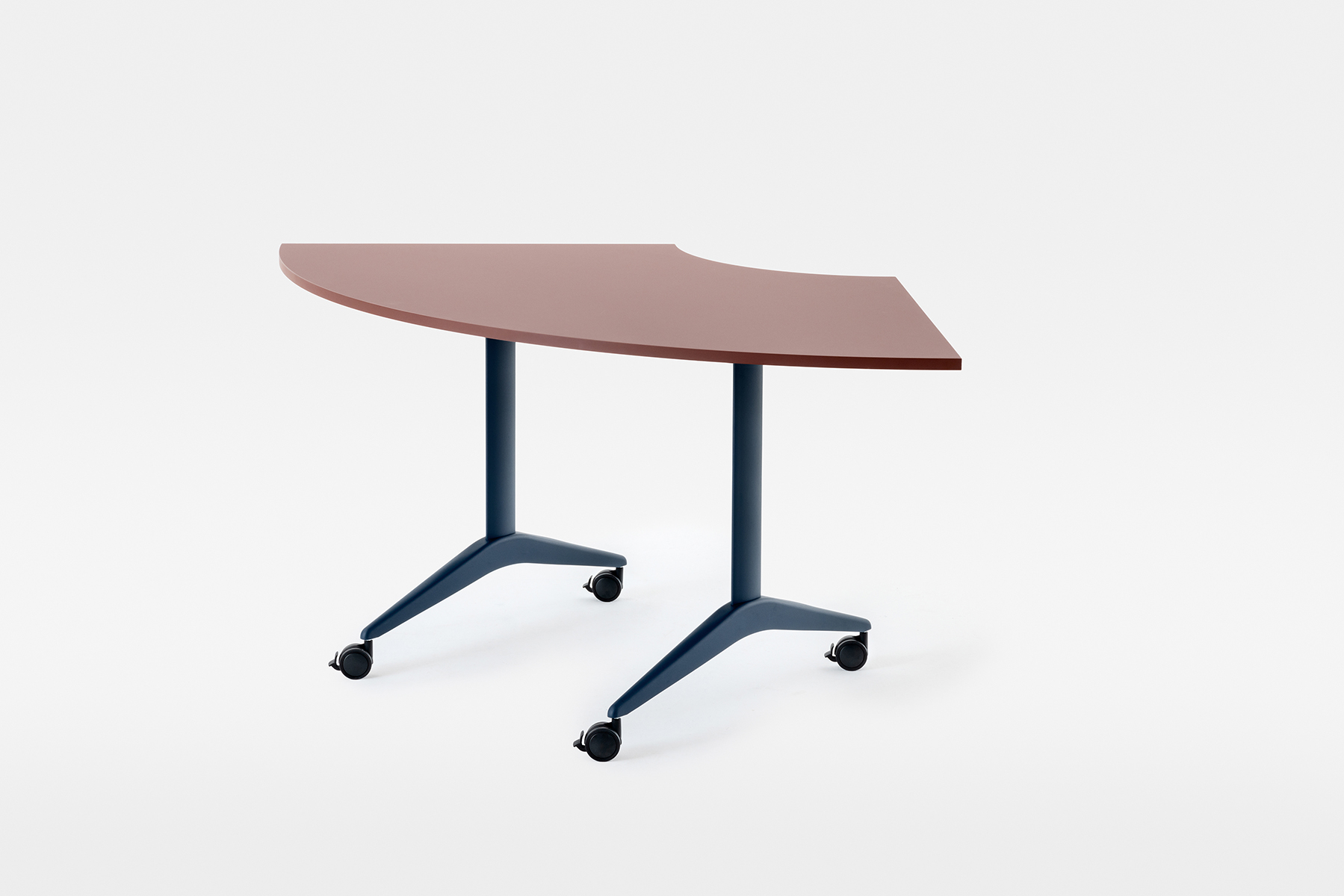 Savio tilting curve tavolo