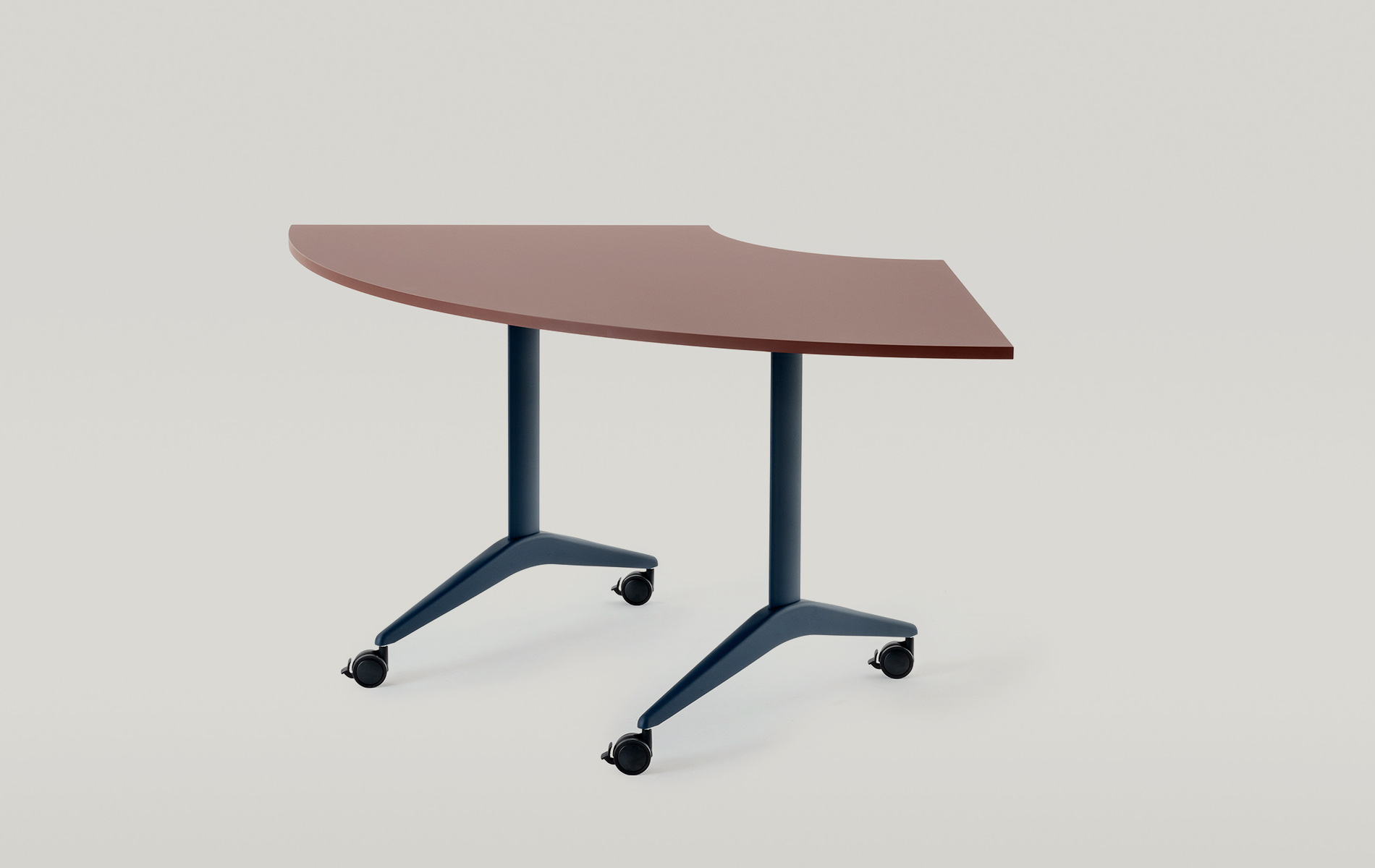 Savio tilting curve tavolo