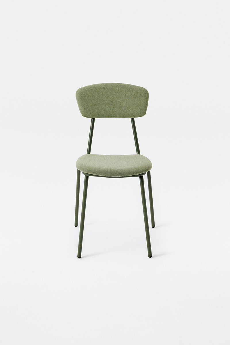 Simple soft chair sedia